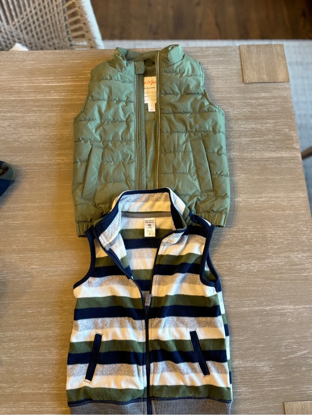 Bundle of toddler boy clothing (4T), cute outfits, 15 pieces! MIX & MATCH! - Picture 7 of 16